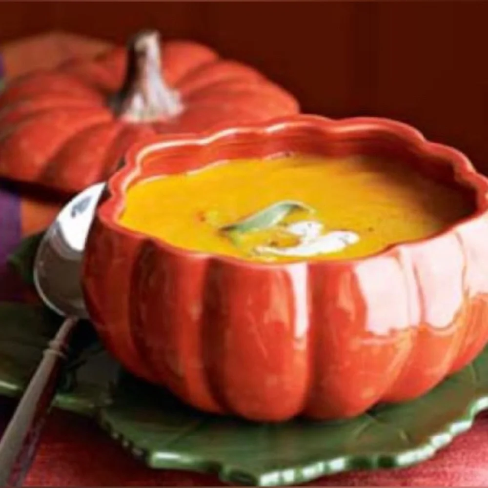 Williams Sonoma Autumn Harvest - Soup Tureen / Small Serving Bowl